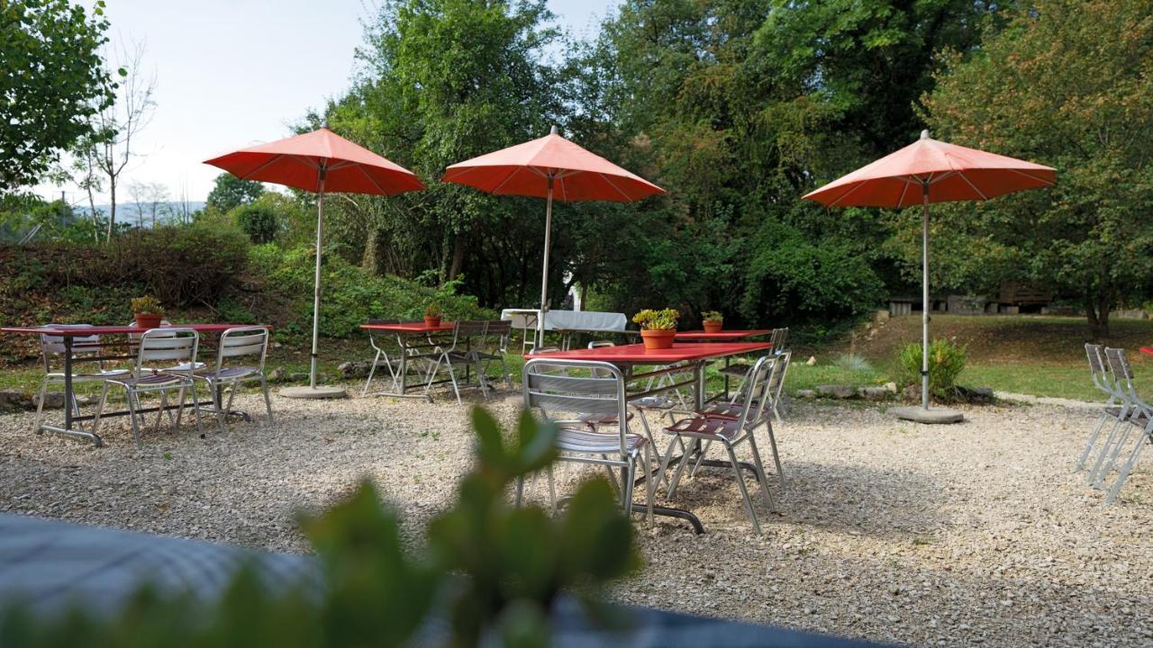 Delemont Youth Hostel Exterior photo